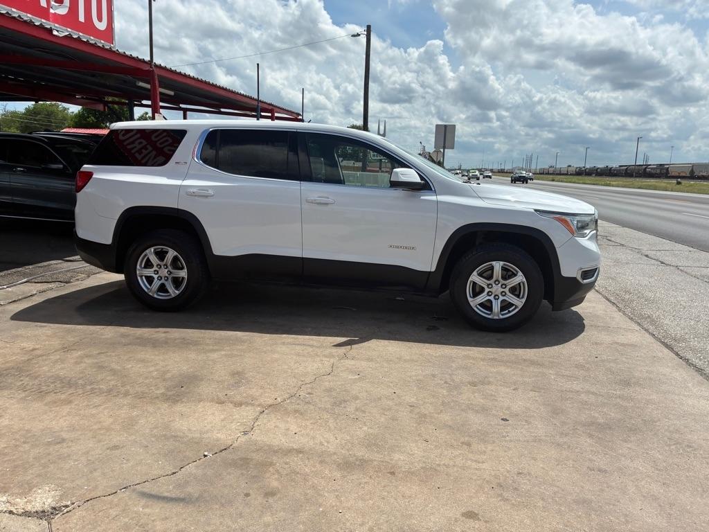 GMC Acadia SLE-1 FWD 2017