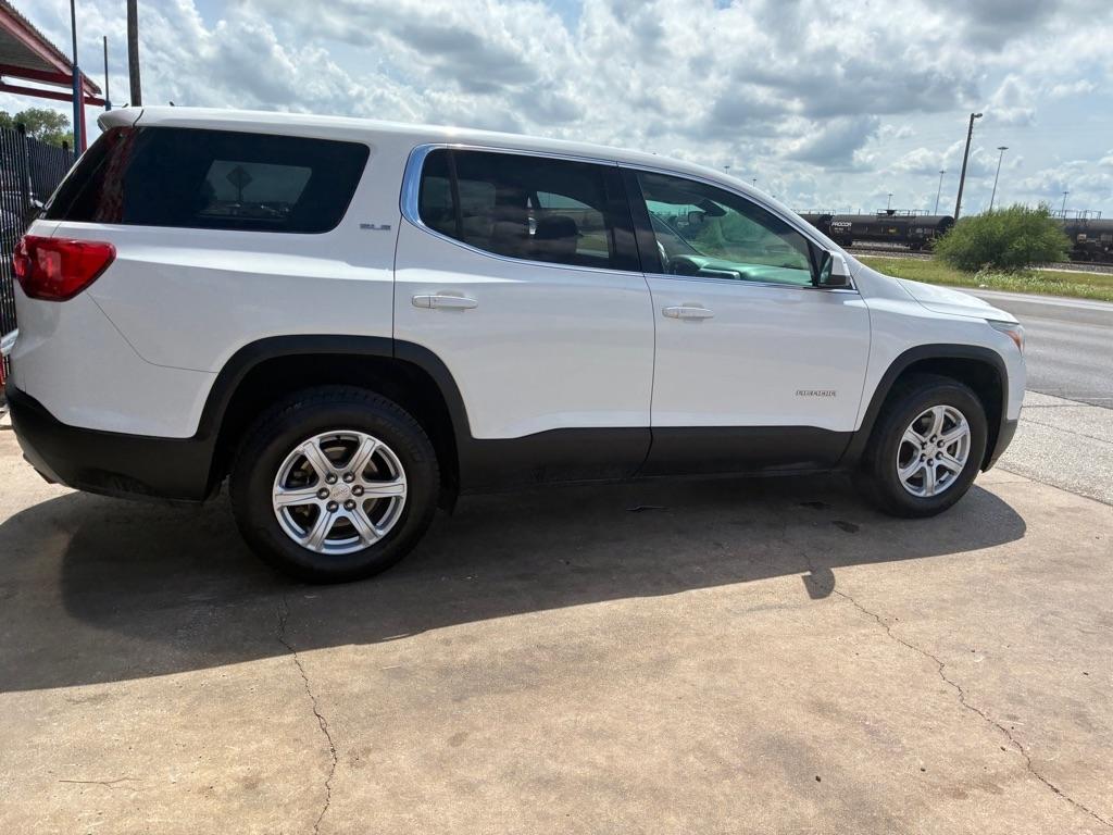 GMC Acadia SLE-1 FWD 2017