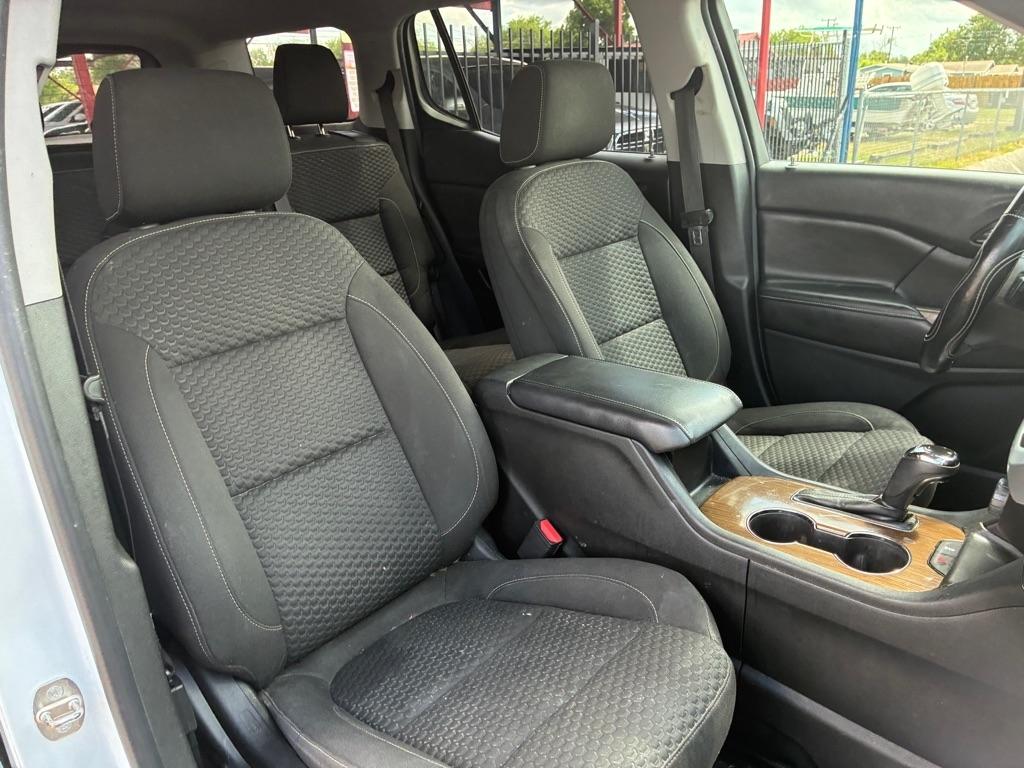 GMC Acadia SLE-1 FWD 2017