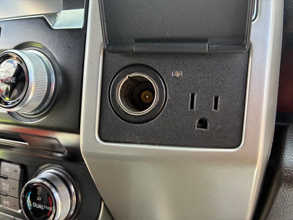 Ford F-150 XL SuperCrew 5.5-ft. Bed 4WD 2015