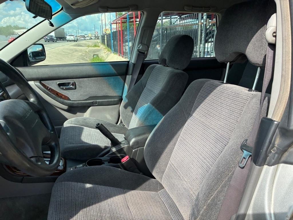 Subaru Outback Wagon w/ All-weather Package 2003