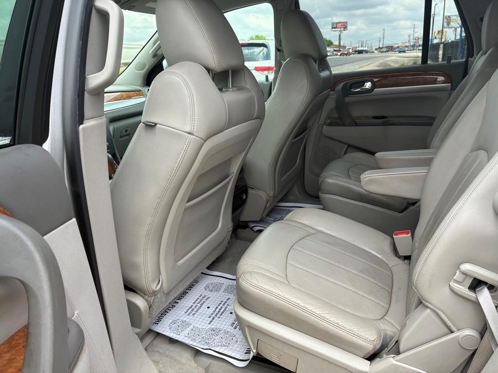 Buick Enclave Leather FWD 2012