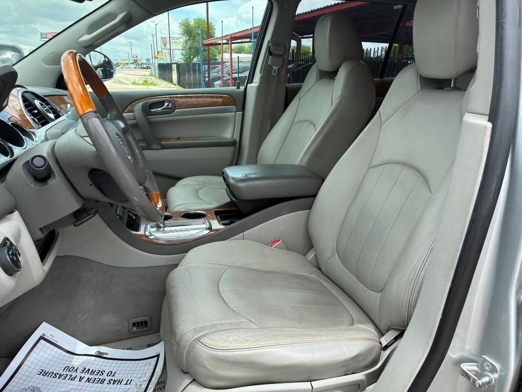 Buick Enclave Leather FWD 2012