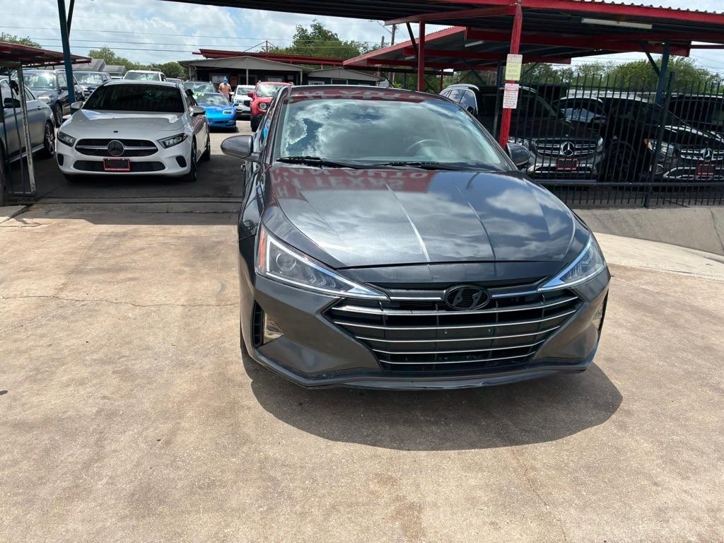 Hyundai Elantra Limited 2020