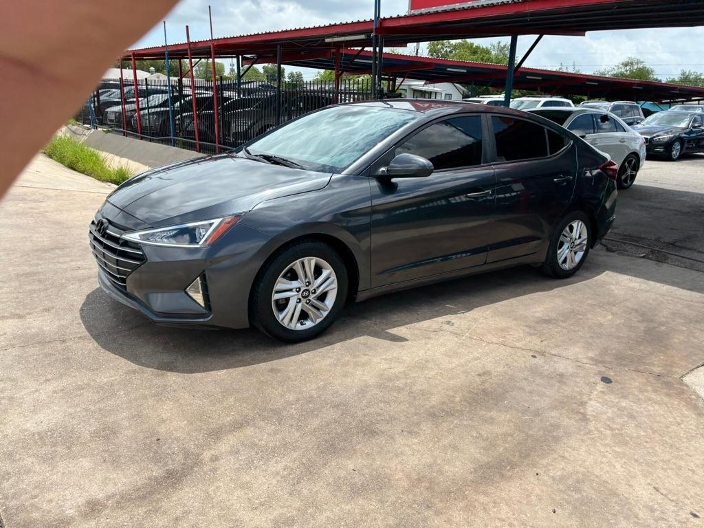 Hyundai Elantra Limited 2020