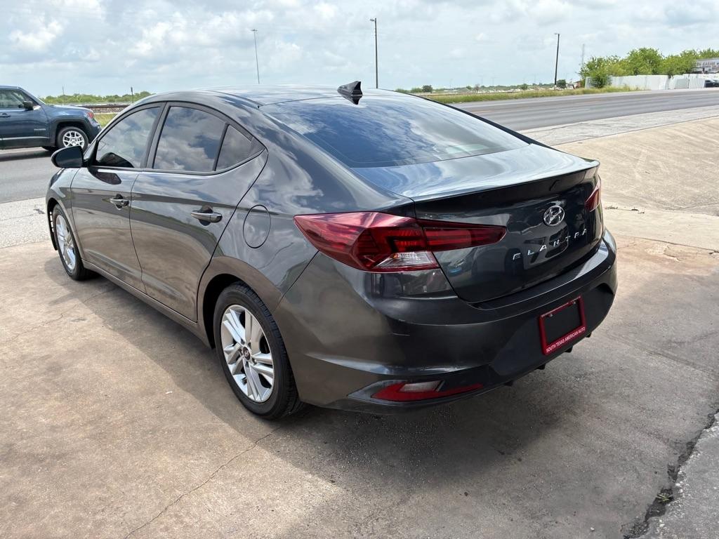 Hyundai Elantra Limited 2020