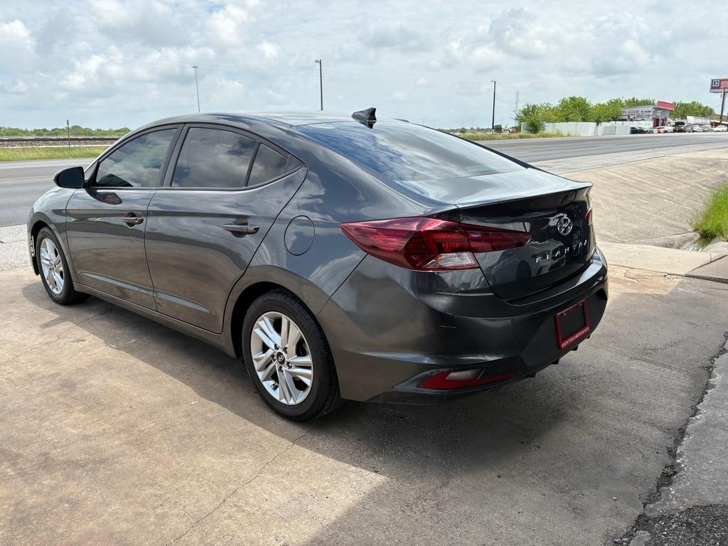 Hyundai Elantra Limited 2020