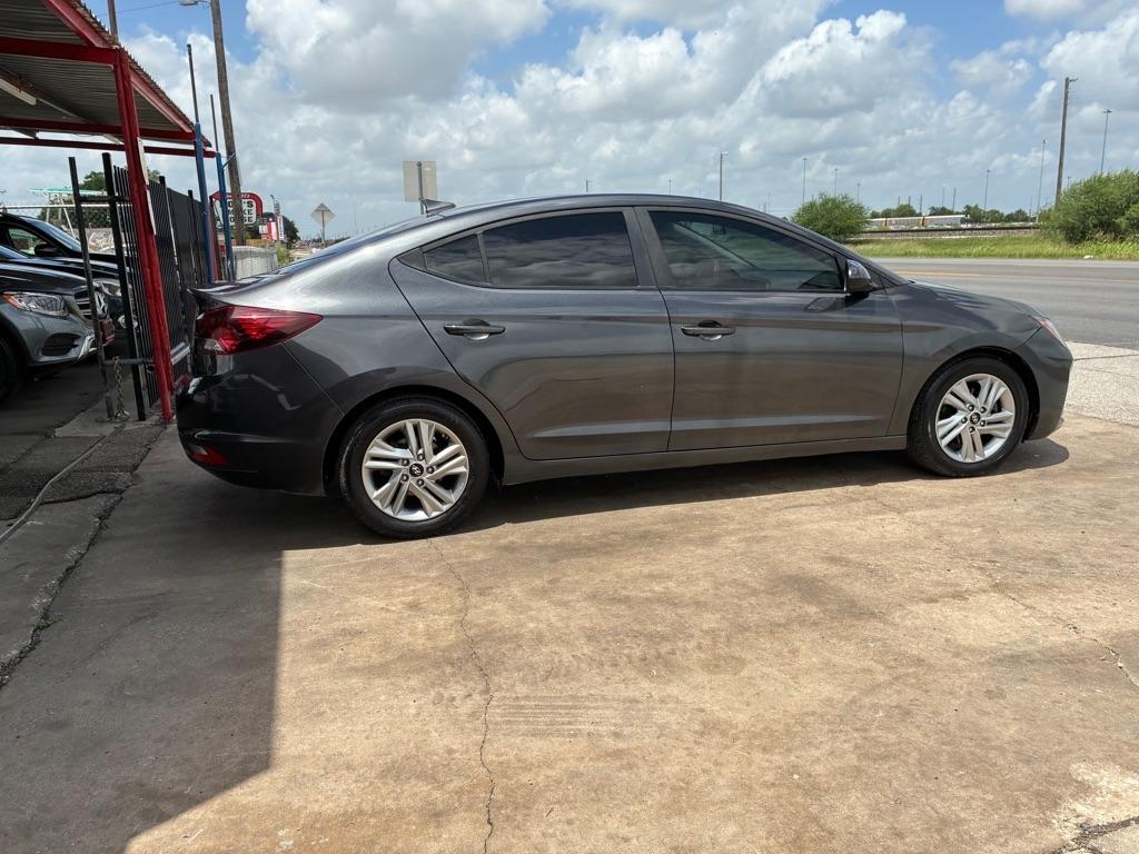 Hyundai Elantra Limited 2020