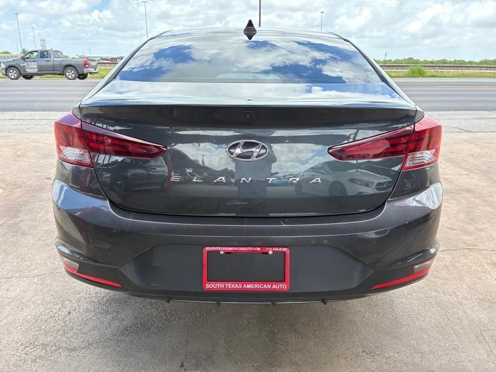 Hyundai Elantra Limited 2020