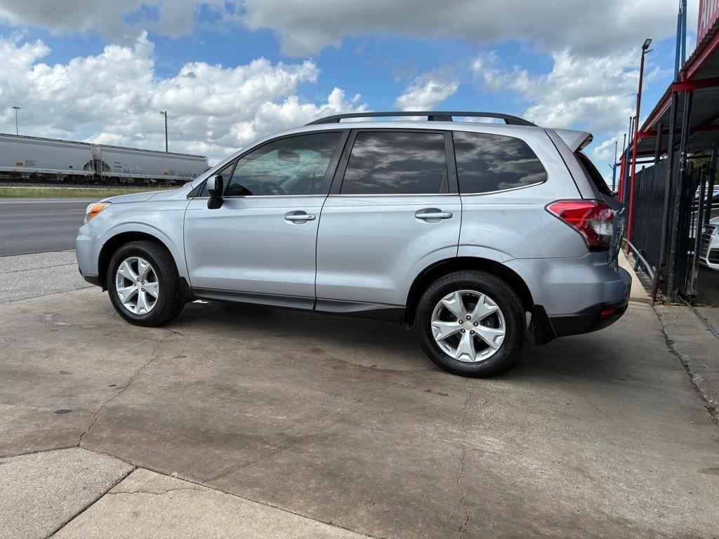 Subaru Forester 2.5i Limited 2016