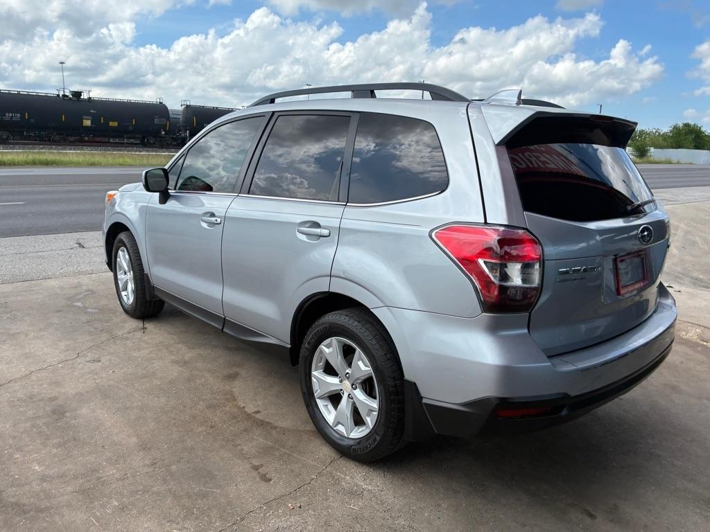 Subaru Forester 2.5i Limited 2016