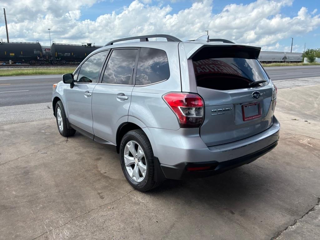 Subaru Forester 2.5i Limited 2016