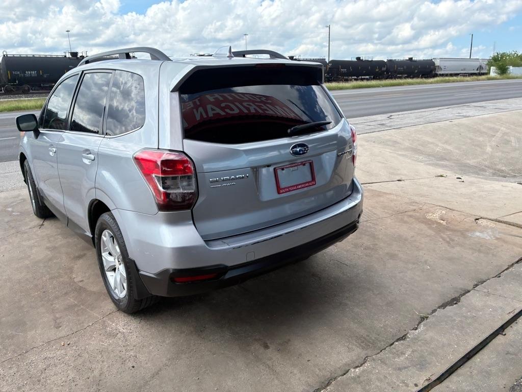 Subaru Forester 2.5i Limited 2016