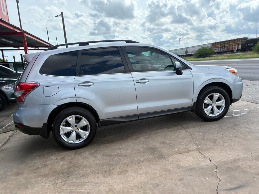 Subaru Forester 2.5i Limited 2016