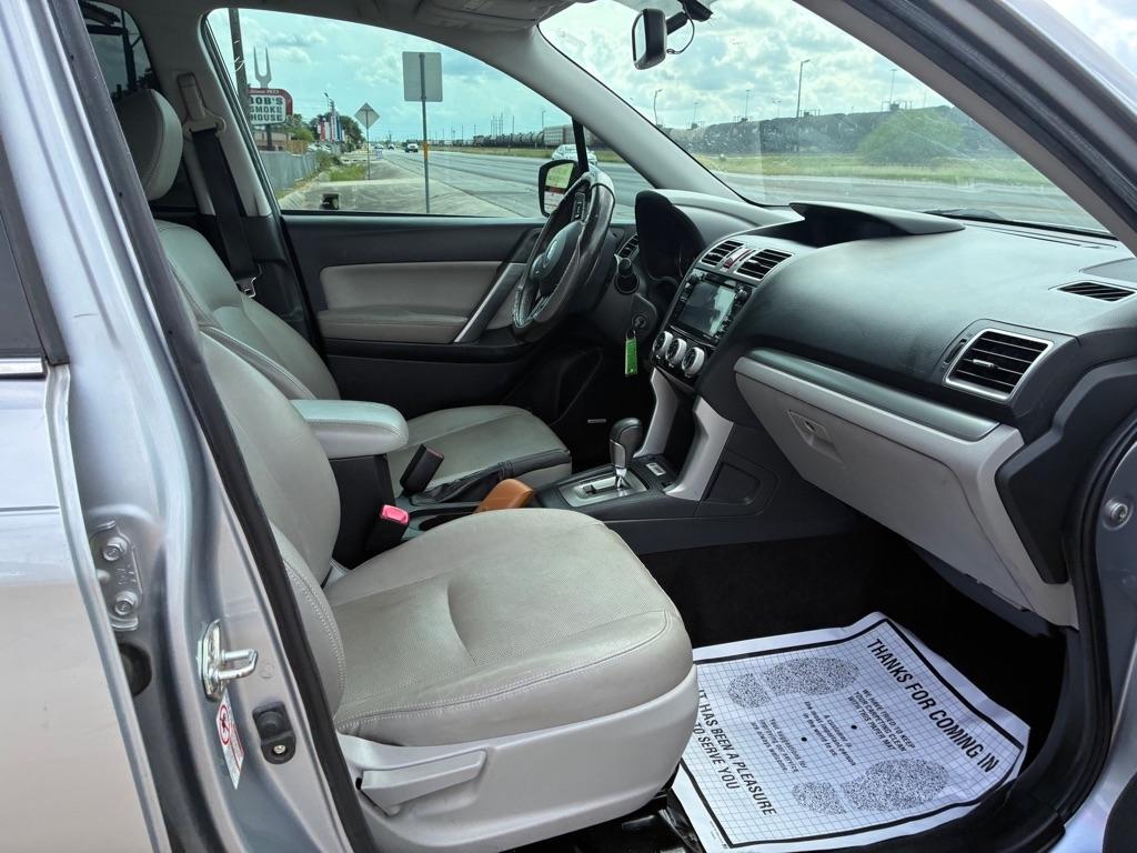 Subaru Forester 2.5i Limited 2016