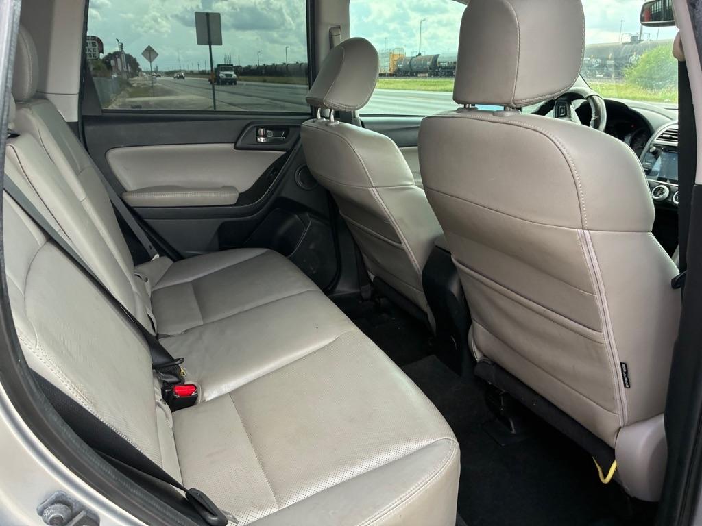 Subaru Forester 2.5i Limited 2016