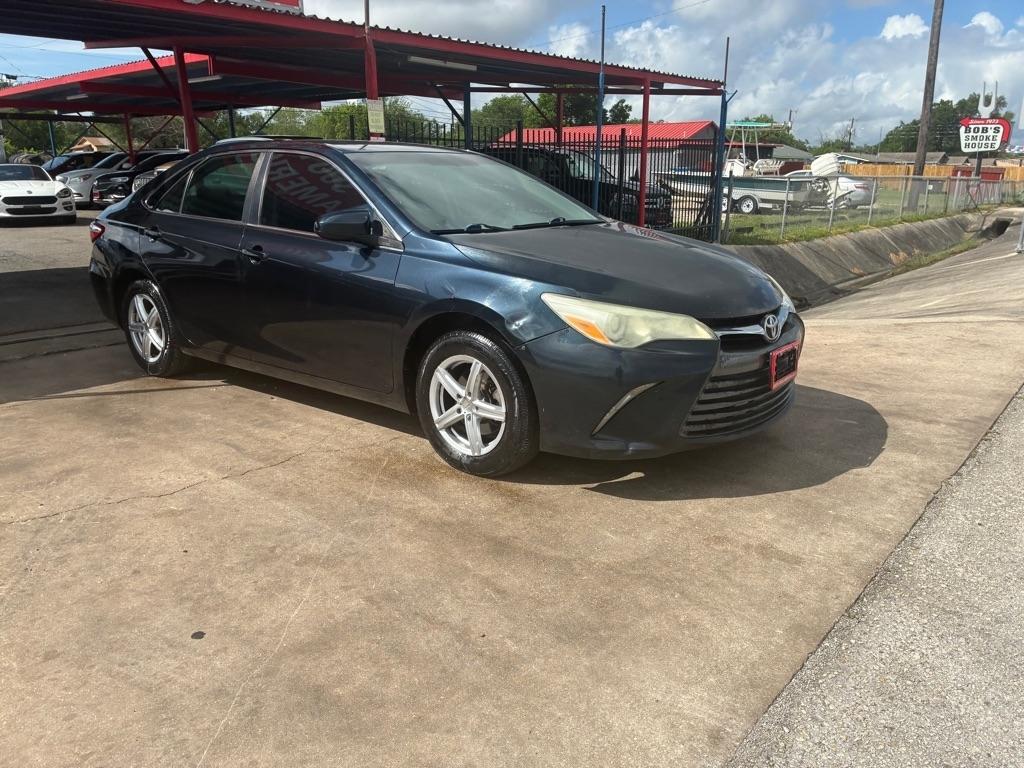 Toyota Camry LE 2015
