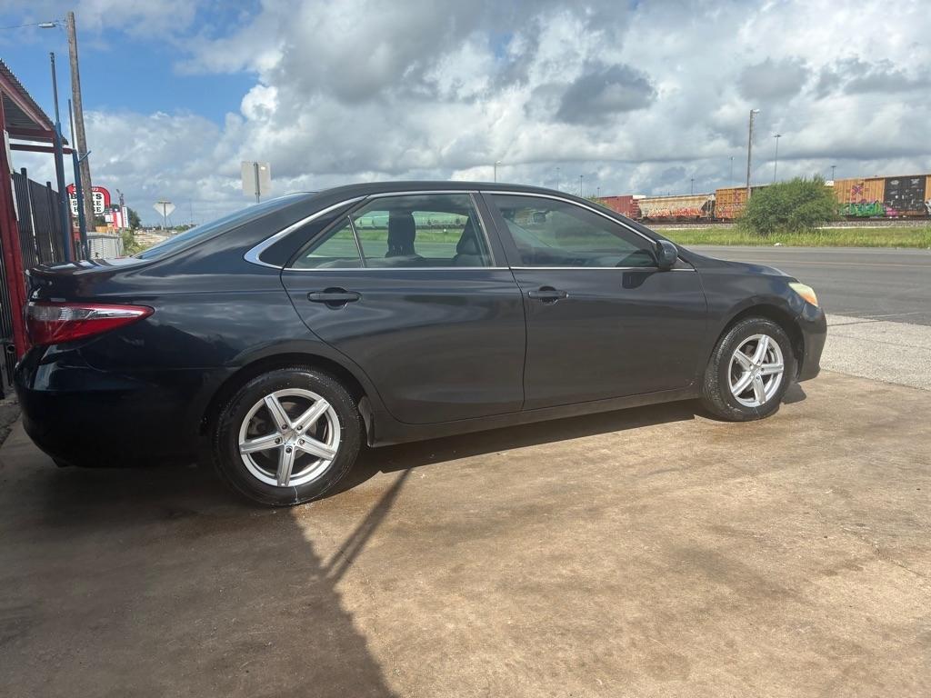 Toyota Camry LE 2015