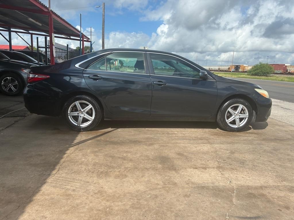 Toyota Camry LE 2015
