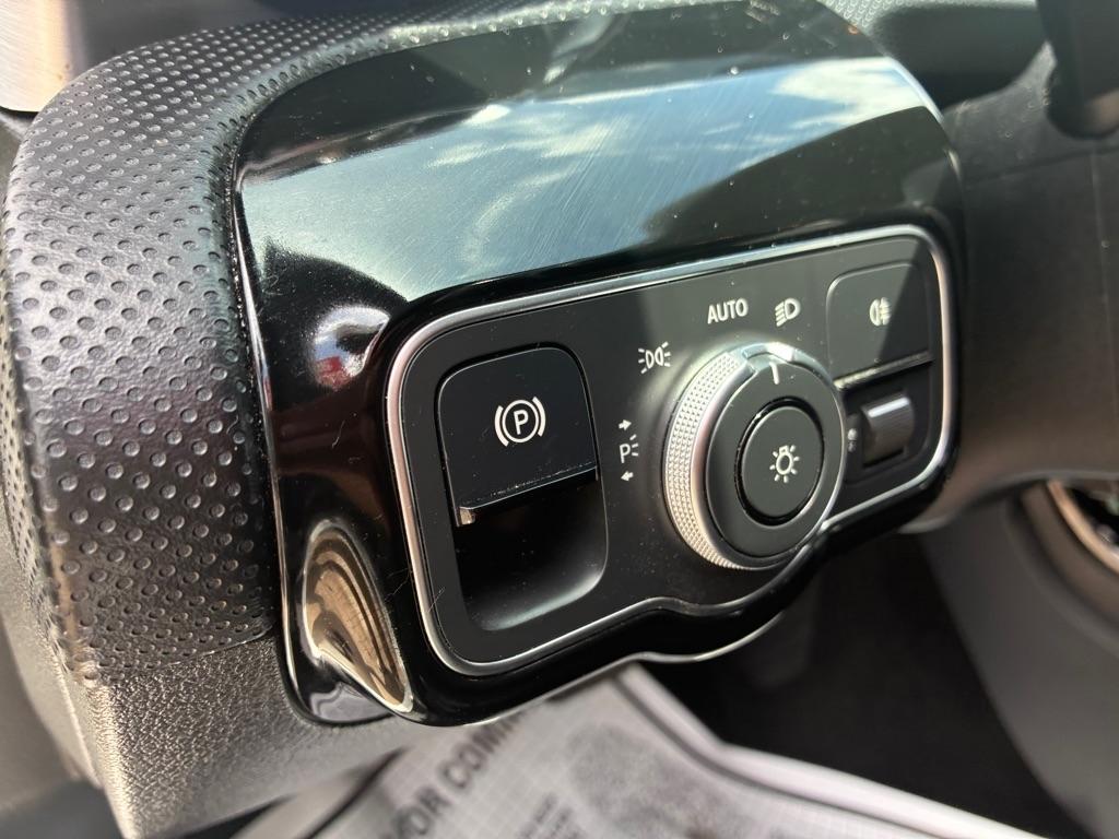 Mercedes-Benz A-Class A 220 4MATIC 2019
