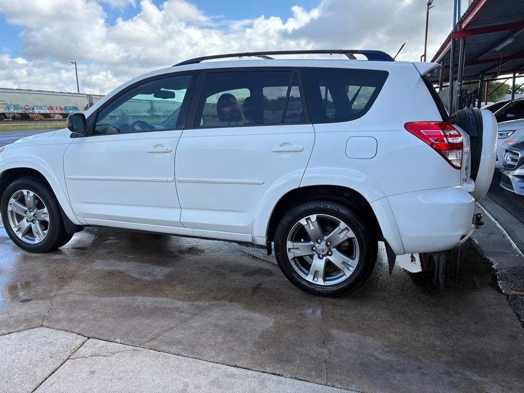 Toyota RAV4 Sport V6 2WD 2009