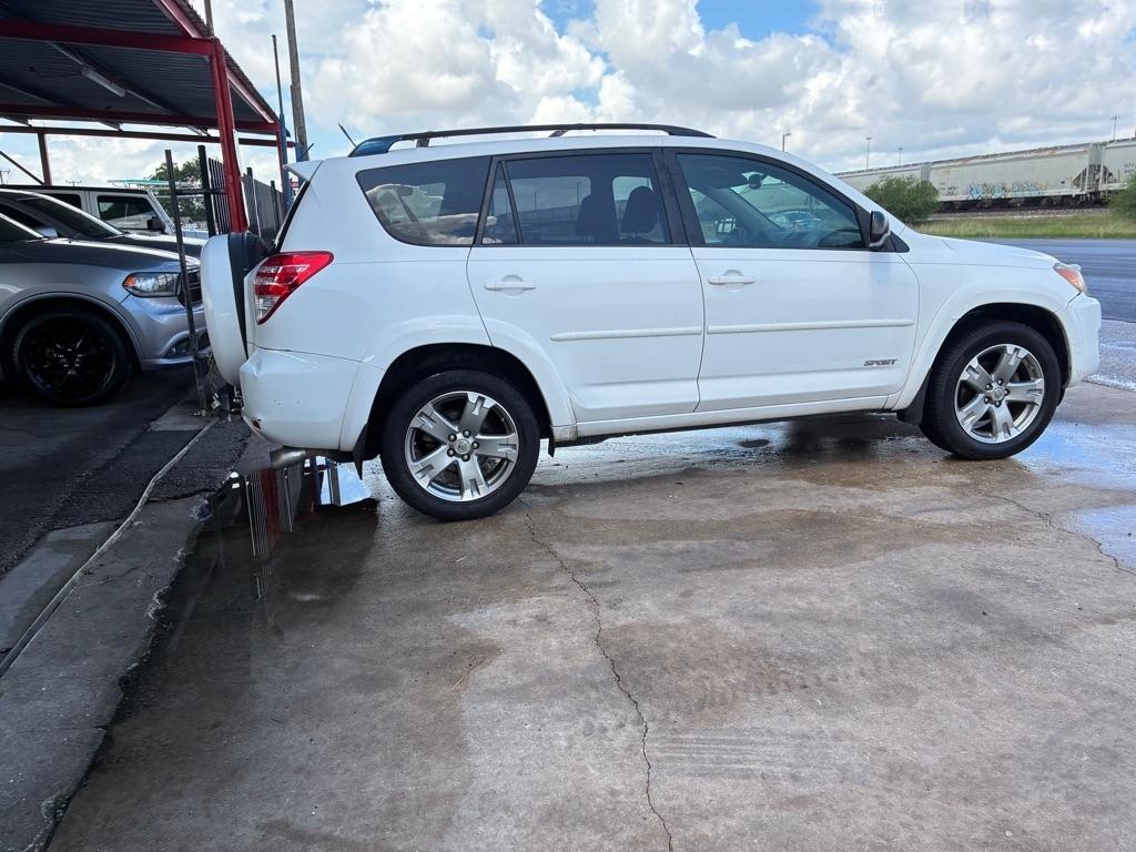 Toyota RAV4 Sport V6 2WD 2009