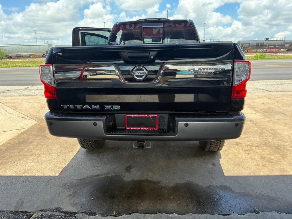 Nissan Titan XD SL 2WD Diesel 2016
