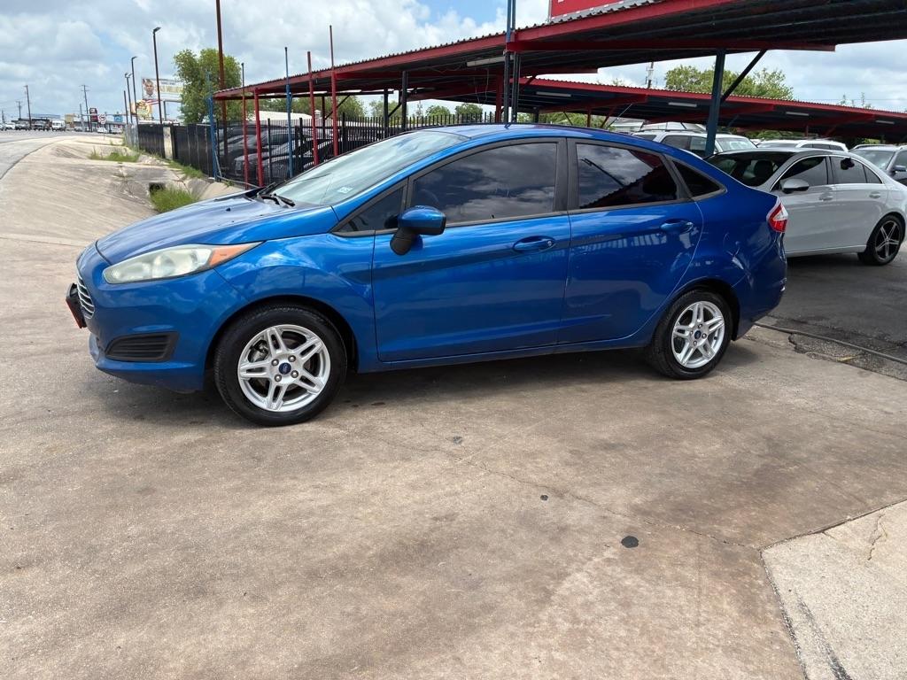 Ford Fiesta SE Sedan 2019