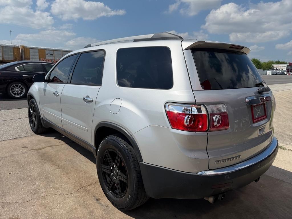 GMC Acadia SLE-2 FWD 2011