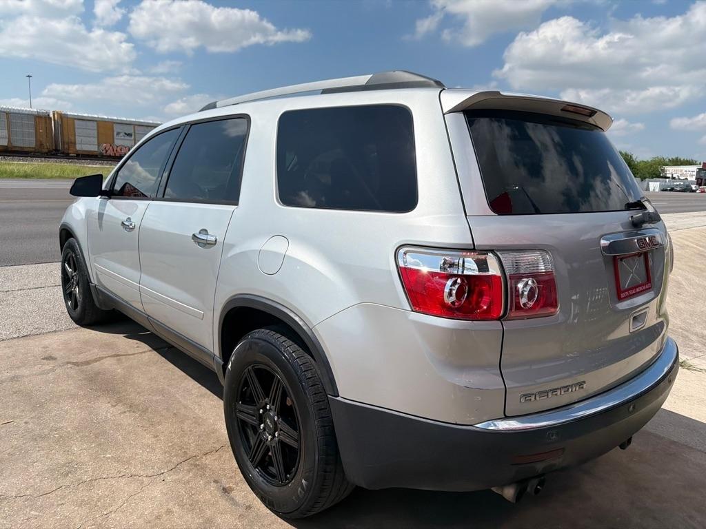 GMC Acadia SLE-2 FWD 2011