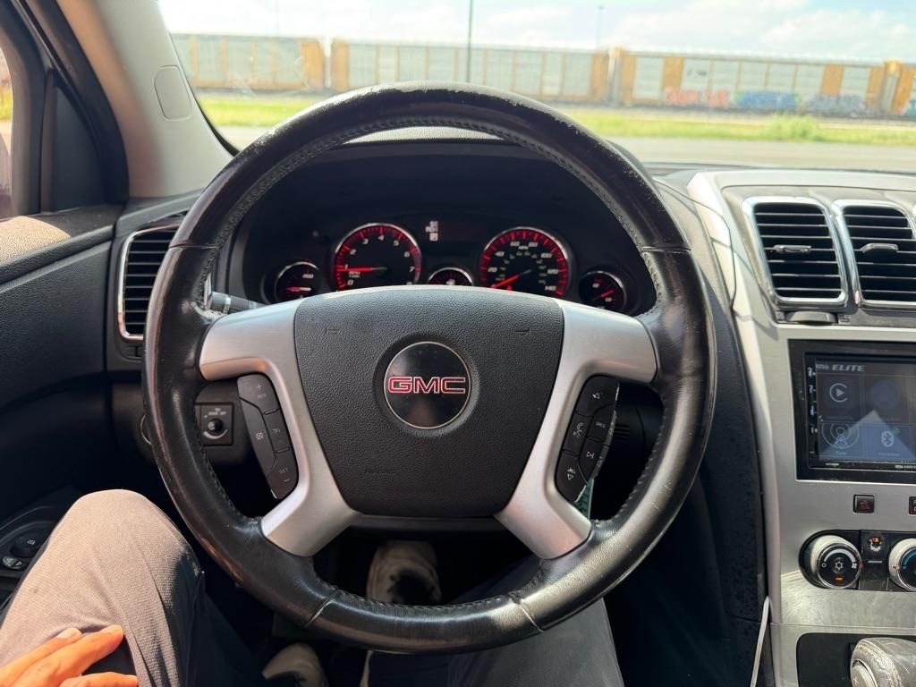 GMC Acadia SLE-2 FWD 2011