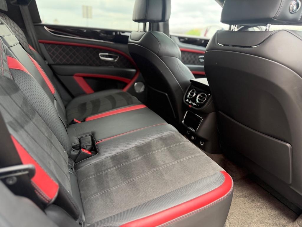 Bentley Bentayga Speed 2021