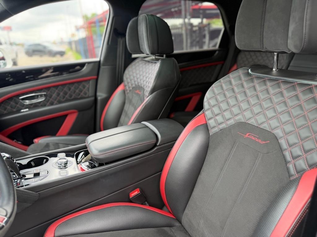 Bentley Bentayga Speed 2021