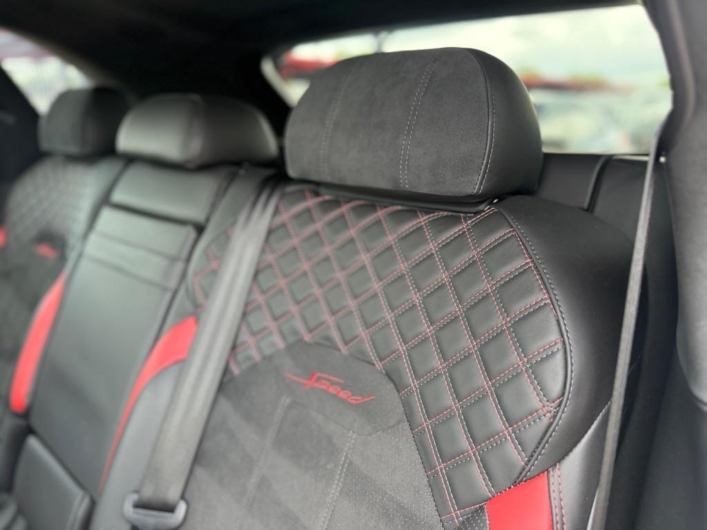 Bentley Bentayga Speed 2021
