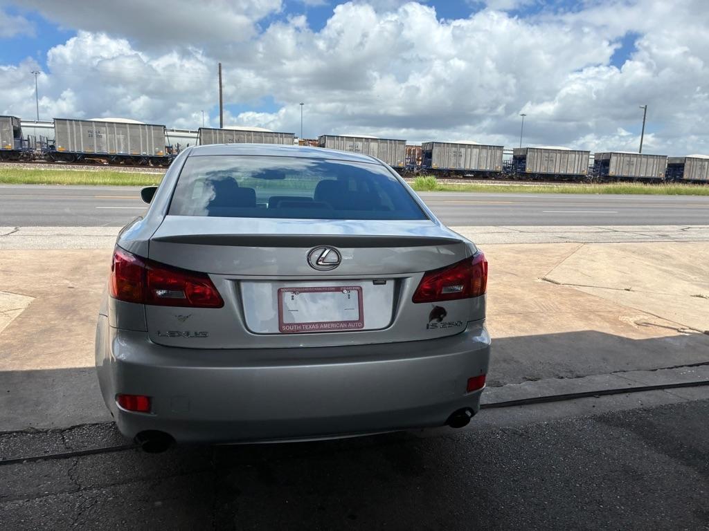 Lexus IS IS 250 6-Speed Manual 2006