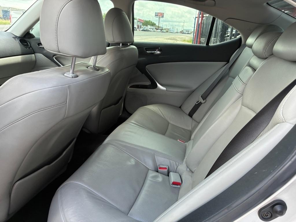 Lexus IS IS 250 6-Speed Manual 2006