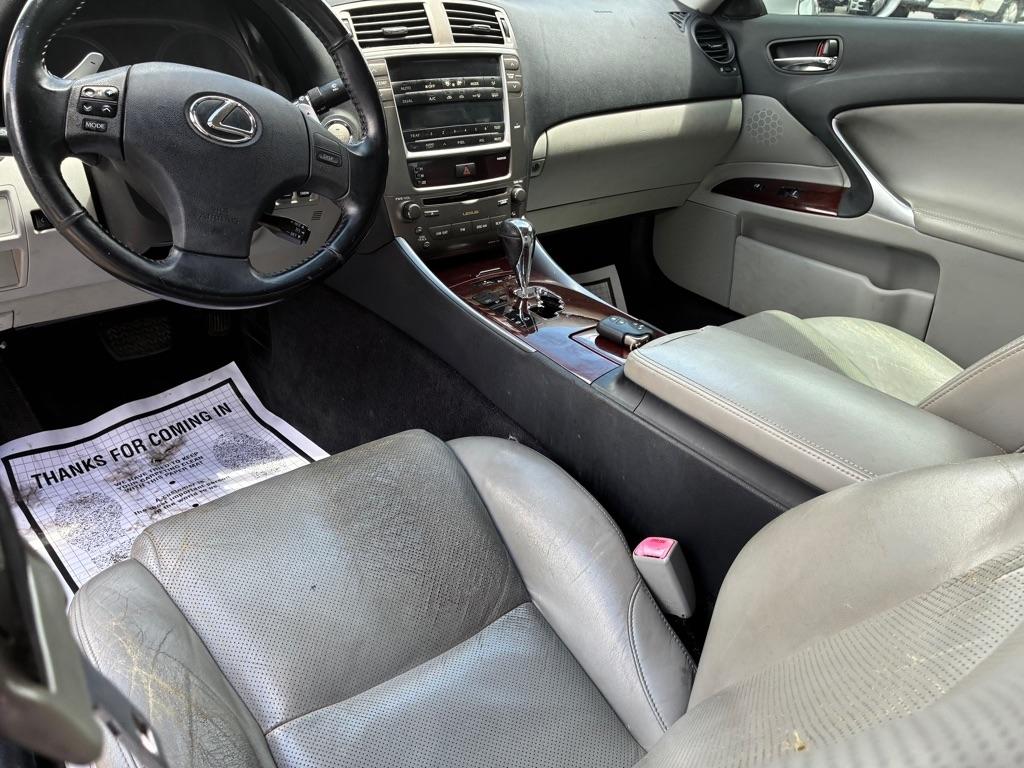 Lexus IS IS 250 6-Speed Manual 2006