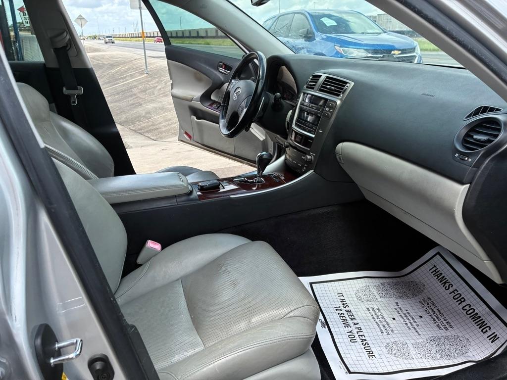 Lexus IS IS 250 6-Speed Manual 2006