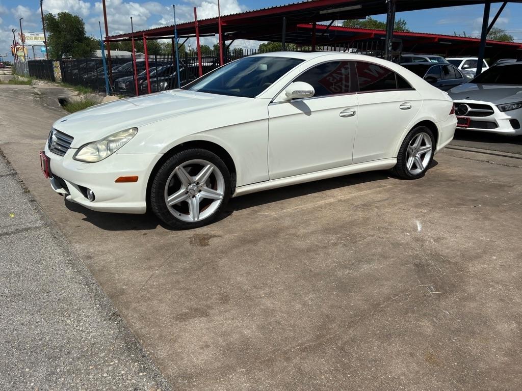 Mercedes-Benz CLS-Class CLS550 4-Door Coupe 2008