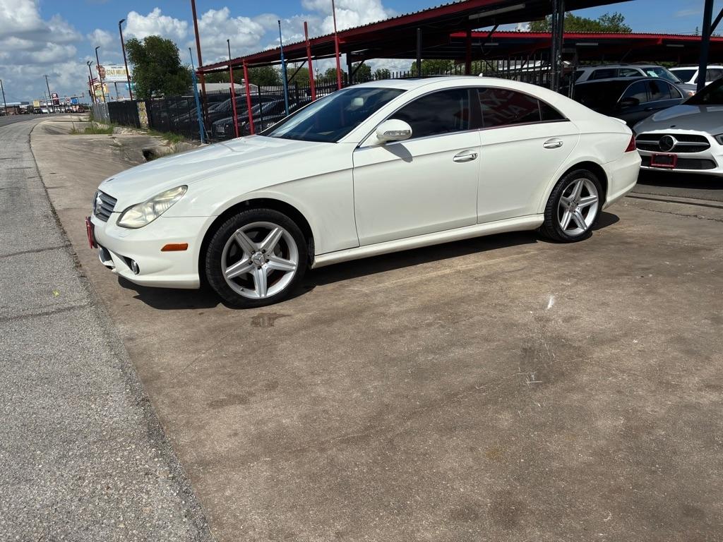 Mercedes-Benz CLS-Class CLS550 4-Door Coupe 2008