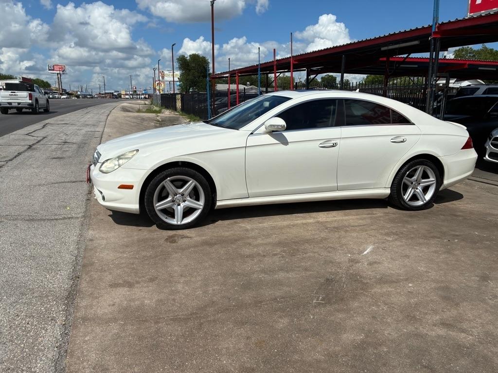 Mercedes-Benz CLS-Class CLS550 4-Door Coupe 2008