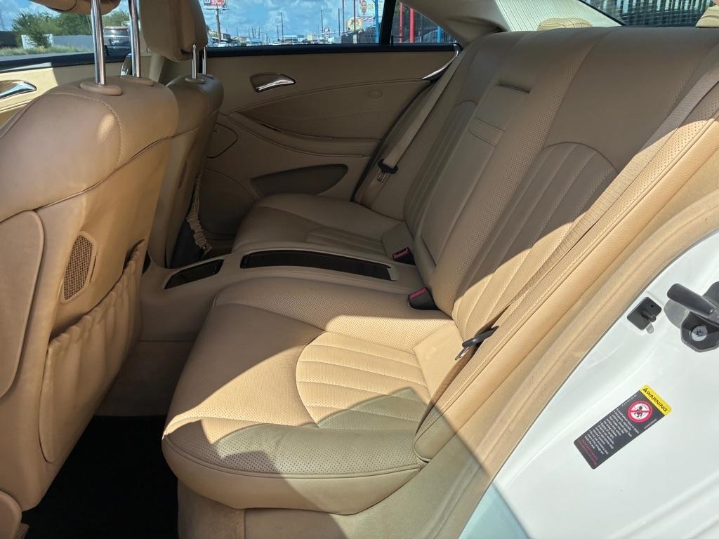 Mercedes-Benz CLS-Class CLS550 4-Door Coupe 2008