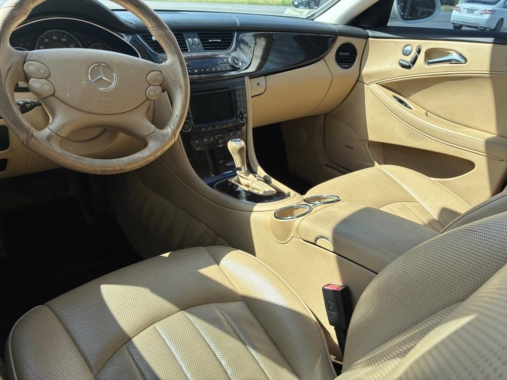 Mercedes-Benz CLS-Class CLS550 4-Door Coupe 2008