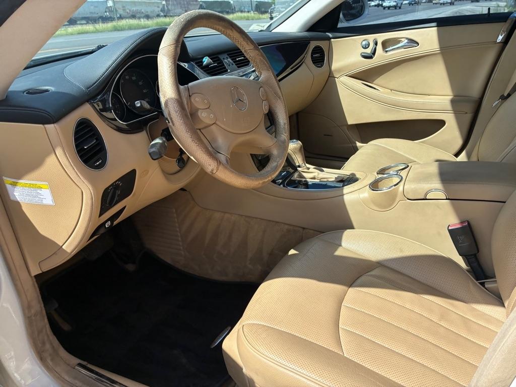 Mercedes-Benz CLS-Class CLS550 4-Door Coupe 2008