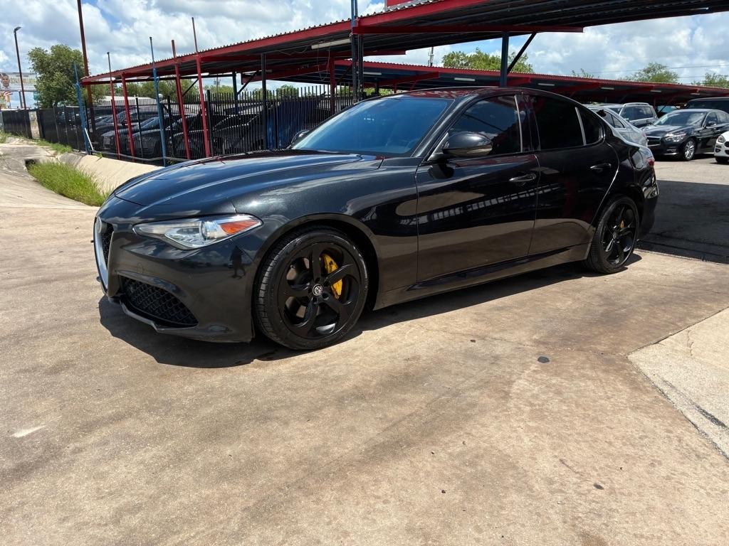 Alfa Romeo Giulia Base 2017