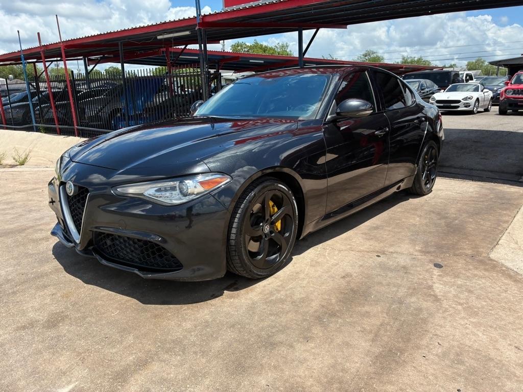 Alfa Romeo Giulia Base 2017