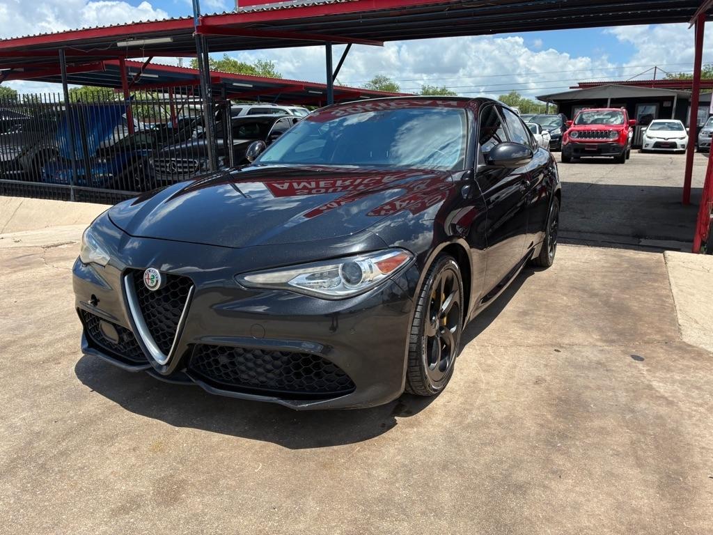 Alfa Romeo Giulia Base 2017