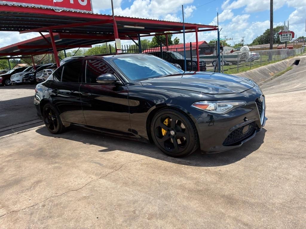 Alfa Romeo Giulia Base 2017