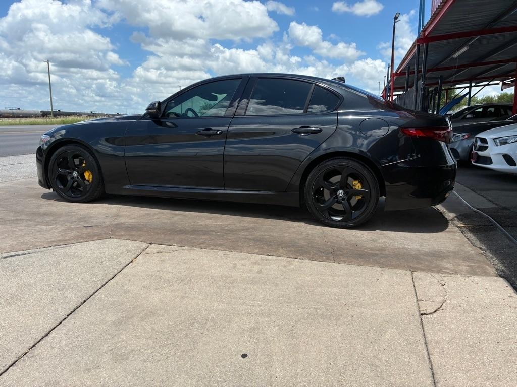 Alfa Romeo Giulia Base 2017