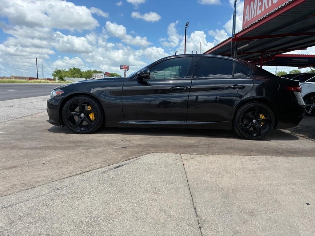 Alfa Romeo Giulia Base 2017